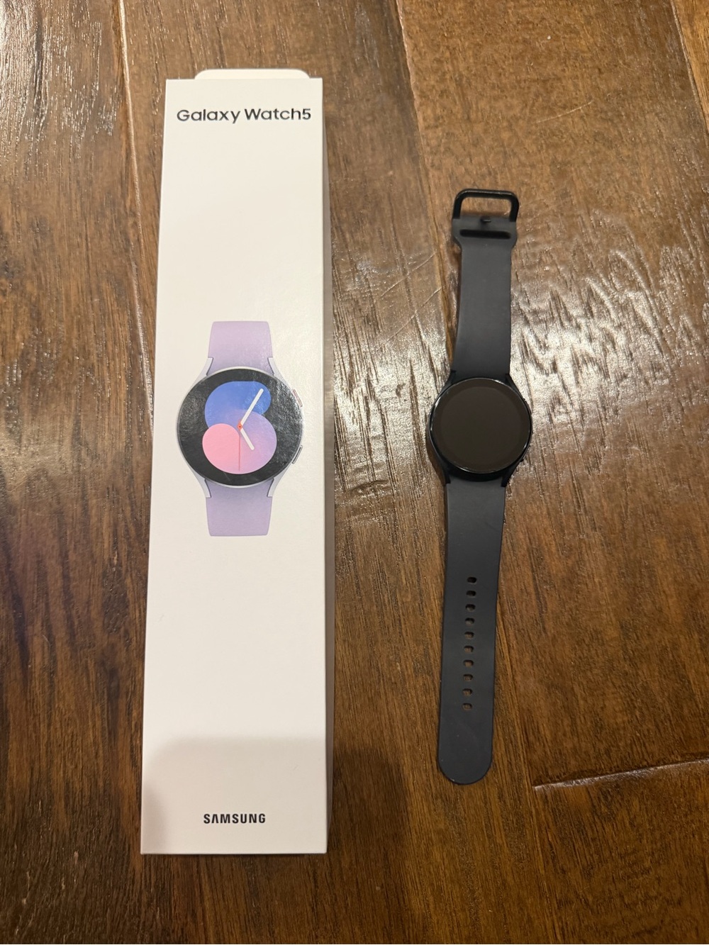 Samsung Galaxy Watch5 - Black Strap, Black Dial